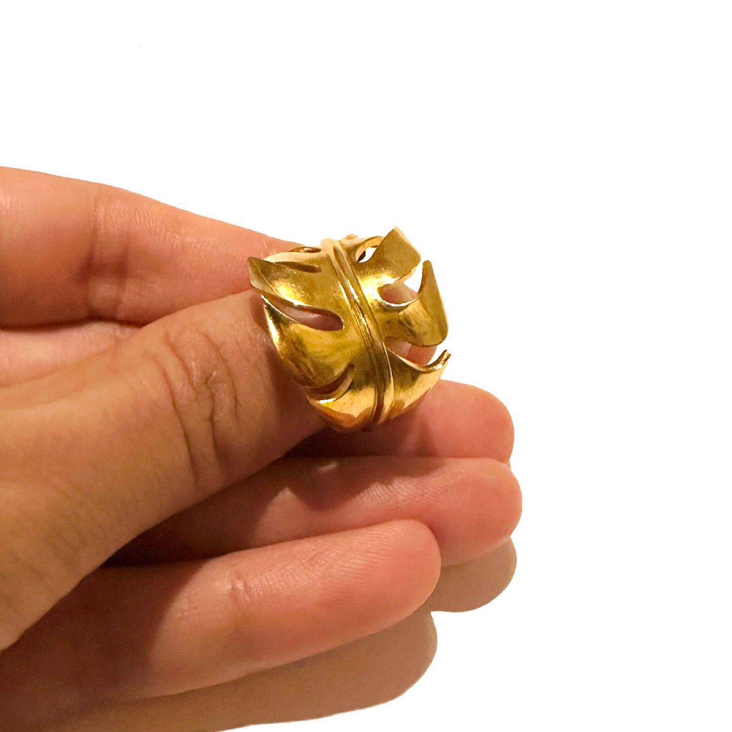 MONSTERA Palm Leaf Ring